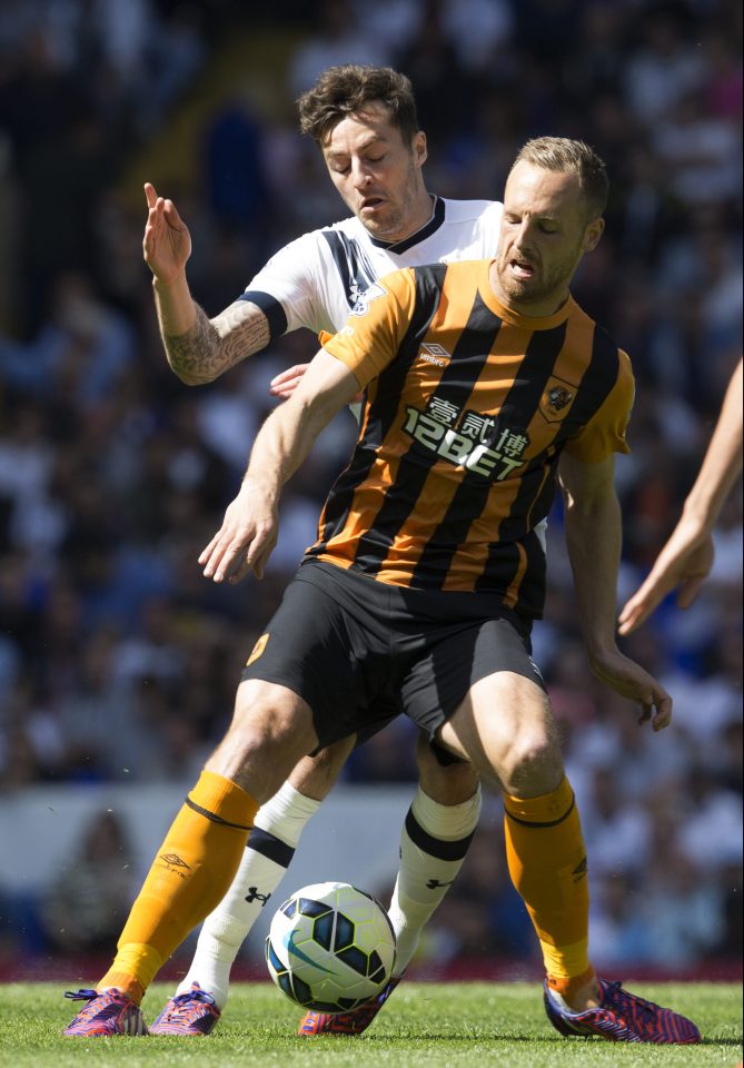  Ryan Mason is set to join Hull City