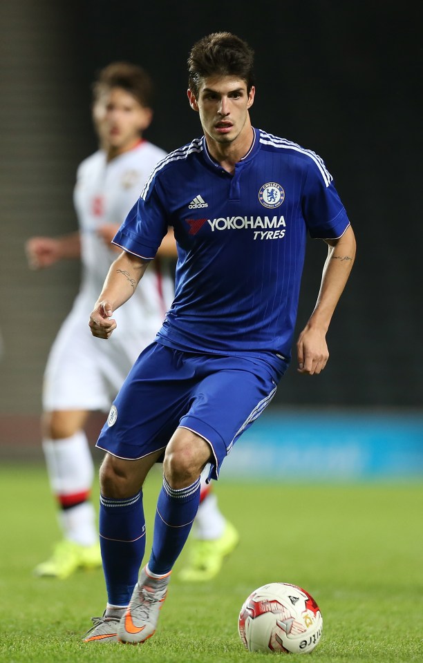  Lucas Piazon has only made 3 appearances for Chelsea since 2011