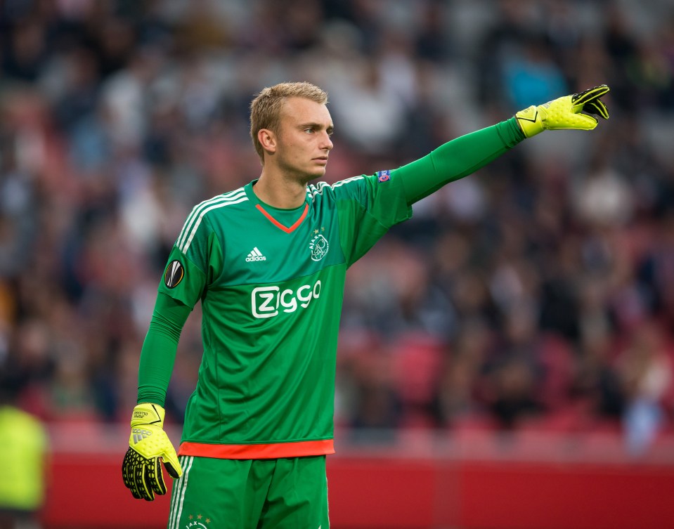  Jasper Cillessen is the subject of a £10m bid from Barcelona