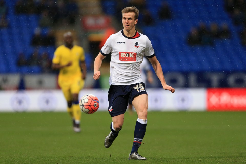  Rob Holding in action for former club Bolton during the FA Cup Fourth Round match against Leeds United at the Macron Stadium