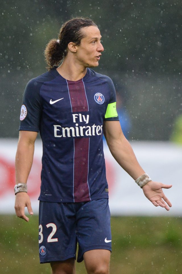  Chelsea have reportedly launched a bid to re-sign David Luiz