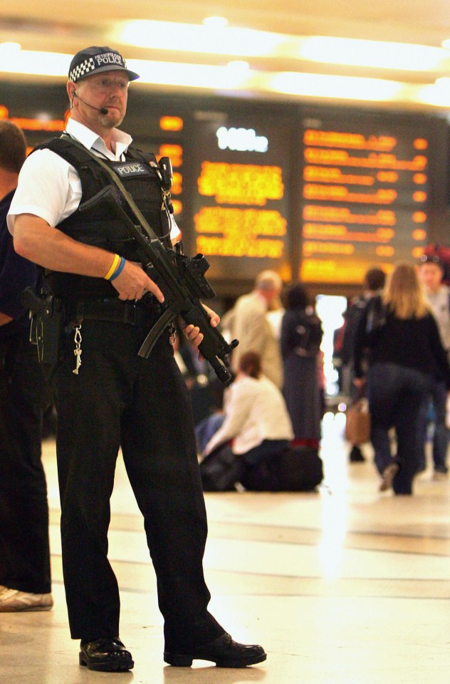  Counter-terror police receive more than 30 calls a day about suspicious activity from members of the public