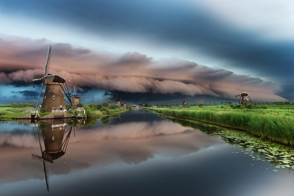  'Mind blowing' ... Photographer Jonas Piontek stayed up all night to find the right spot to view the storm