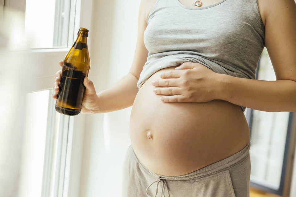 Women are advised to stop boozing while pregnant (Picture posed by model)