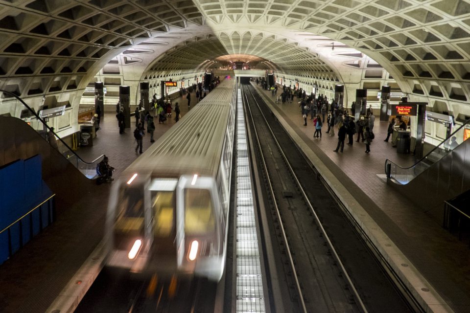 DC Metro Transit officer arrested and charged with trying to assist IS