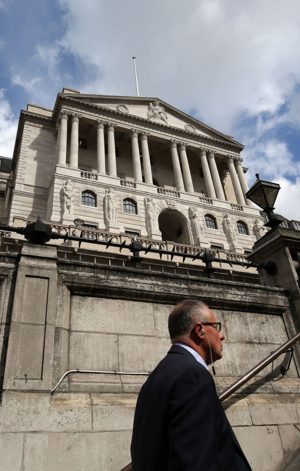  Interest rates have been lowered for the first time since 2009, but banks have stalled in passing low rates on to customers despite Mark Carney's insistence they have "no excuse" not to