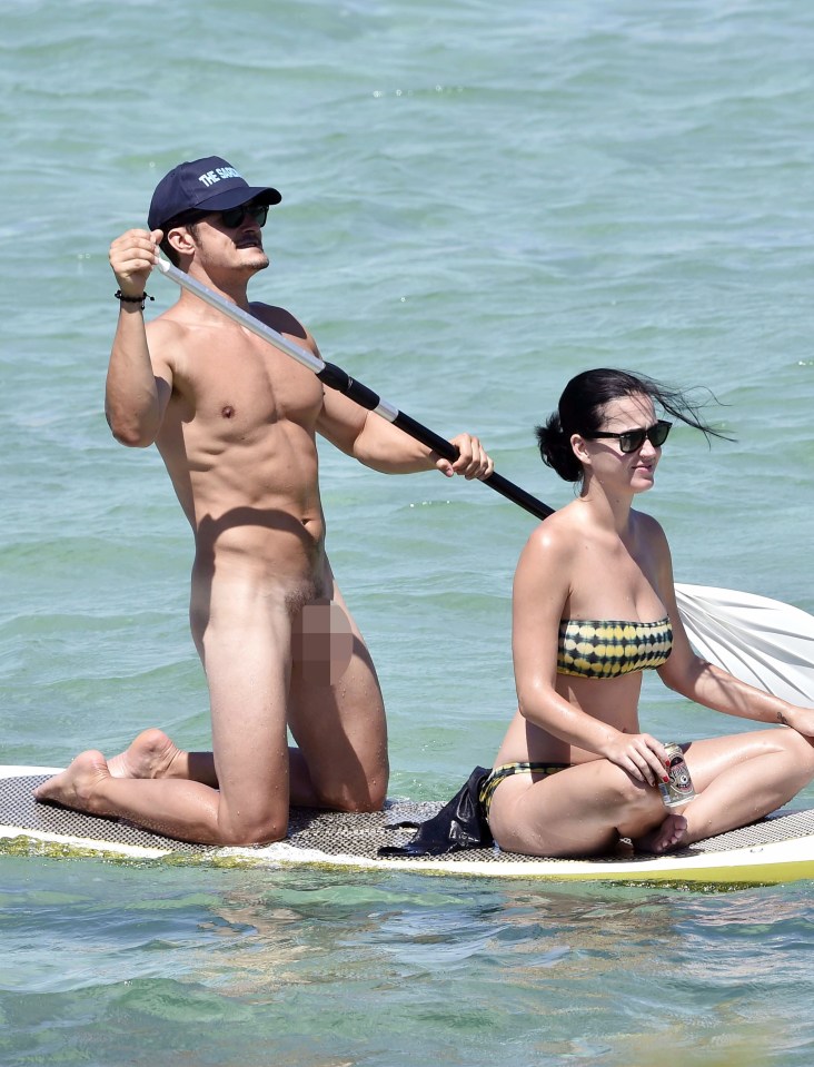 EXC-Orlando Bloom and Katy Perry seen on the beach In Sardinia