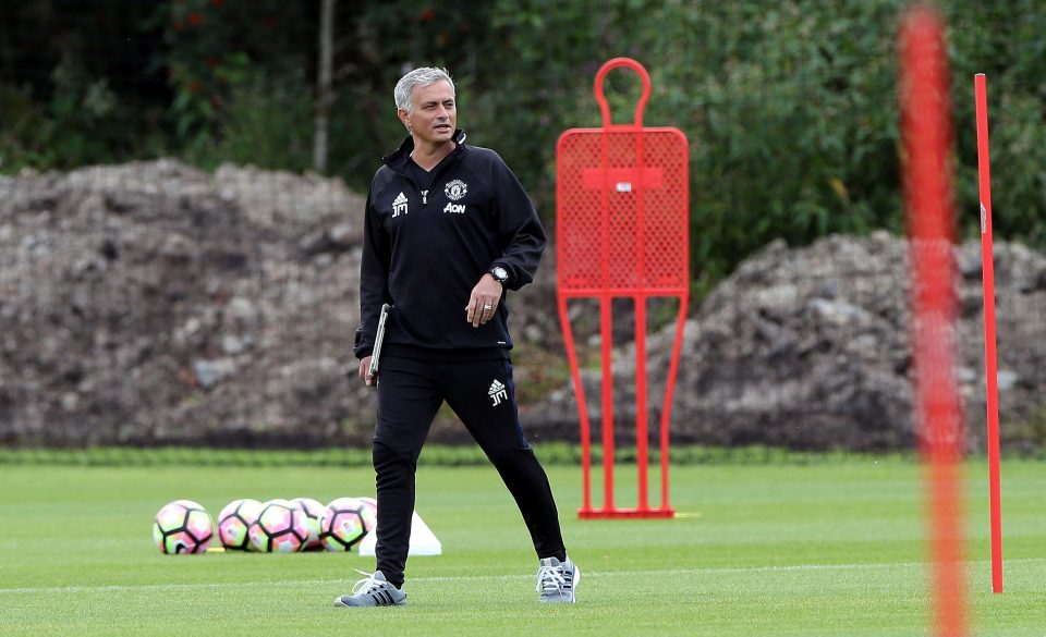  Jose Mourinho made a sly dig at his title rivals