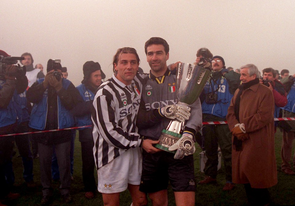  Antonio Conte won the Champions League and five Serie A titles at Juventus