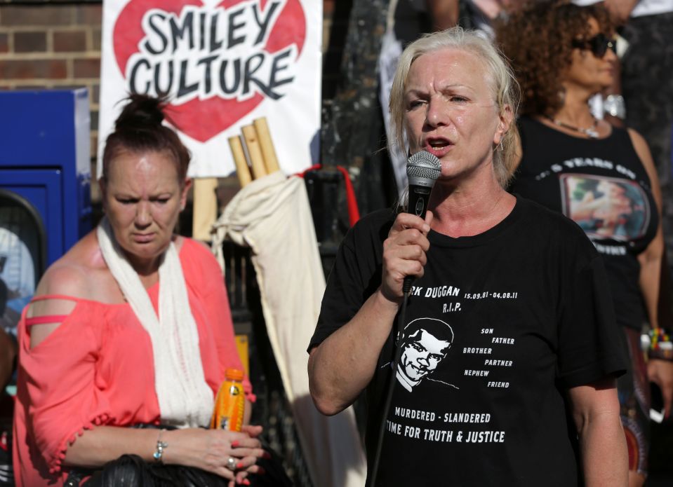  Mark Duggans mother Pam, left, listens as Carole Duggan, aunt of Mark Duggan who was shot dead by police five years ago, speaks