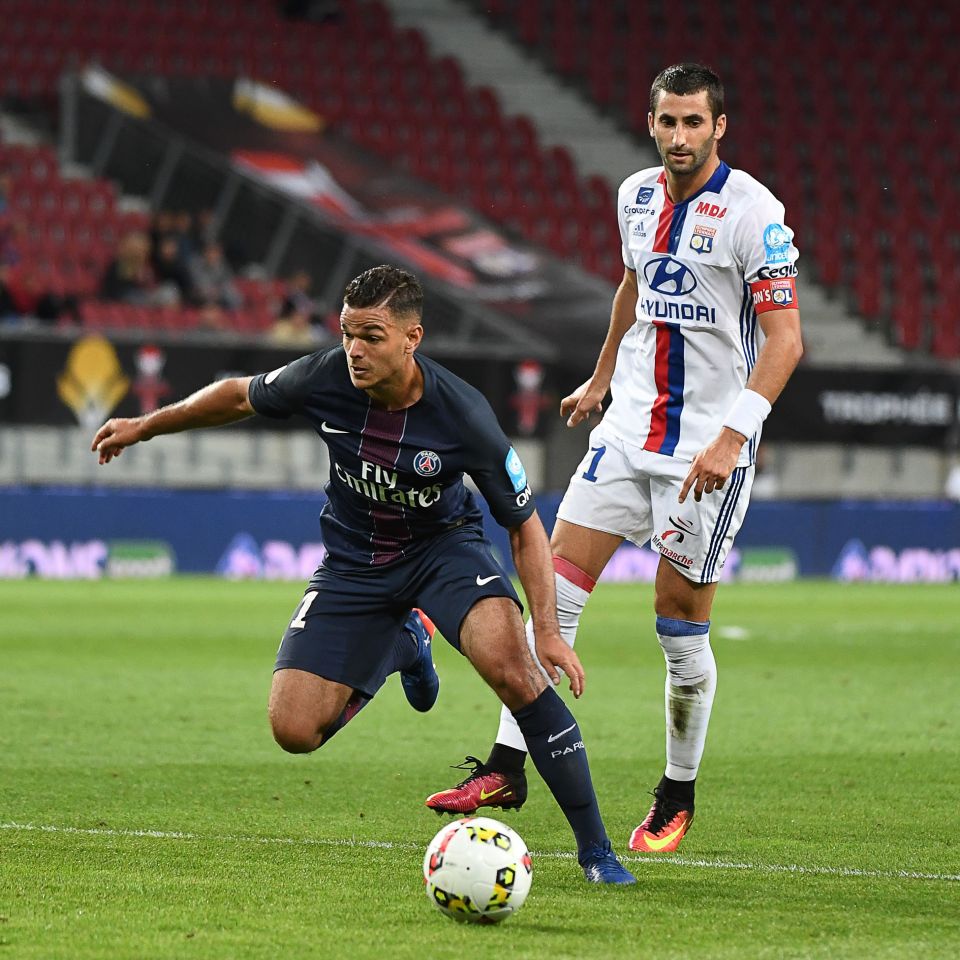 Paris Saint-Germain's French forward Hat