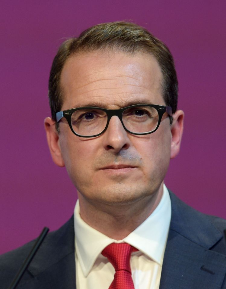  If the High Court allows the 130,000 new members to vote, it could be a major blow to Owen Smith