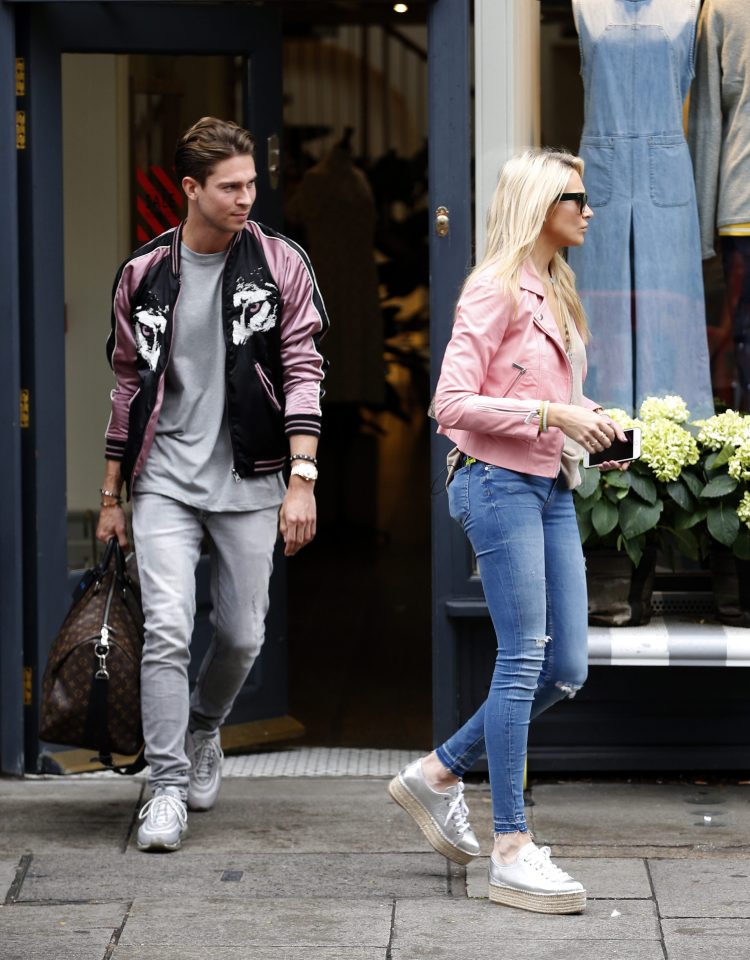  The pair were snapped shopping in London