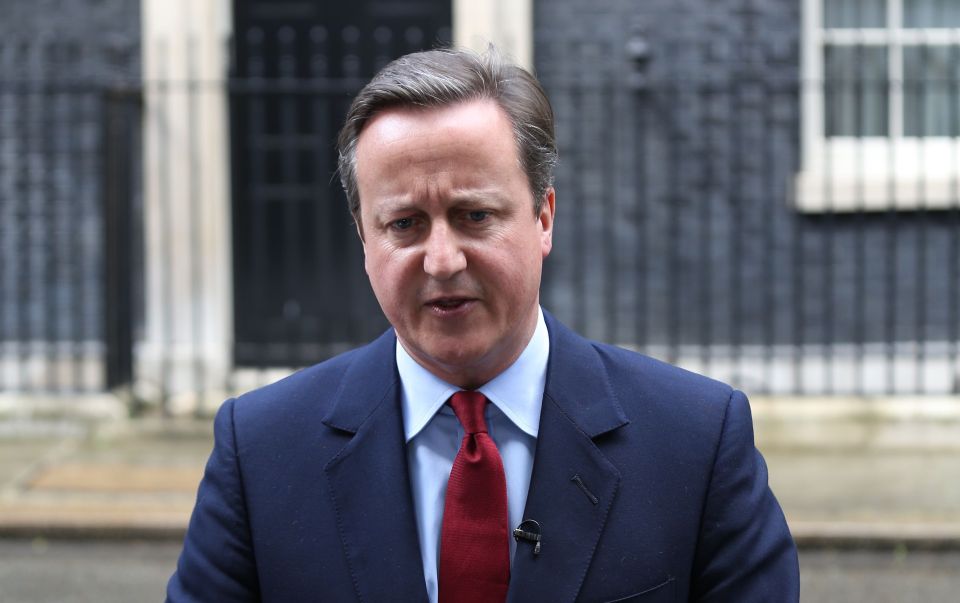  David Cameron may face a Commons grilling over his resignation honours list