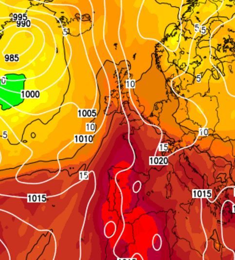  Tropical air is due to sweep in from the Atlantic tomorrow and bring a heat surge across Europe