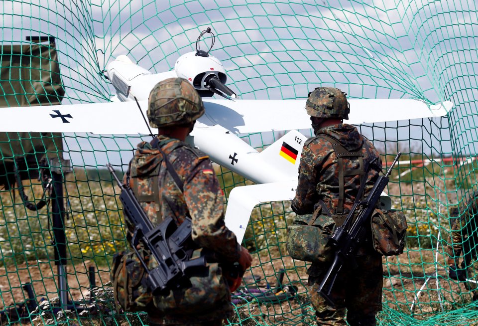  German soldiers with a Luna drone during routine training