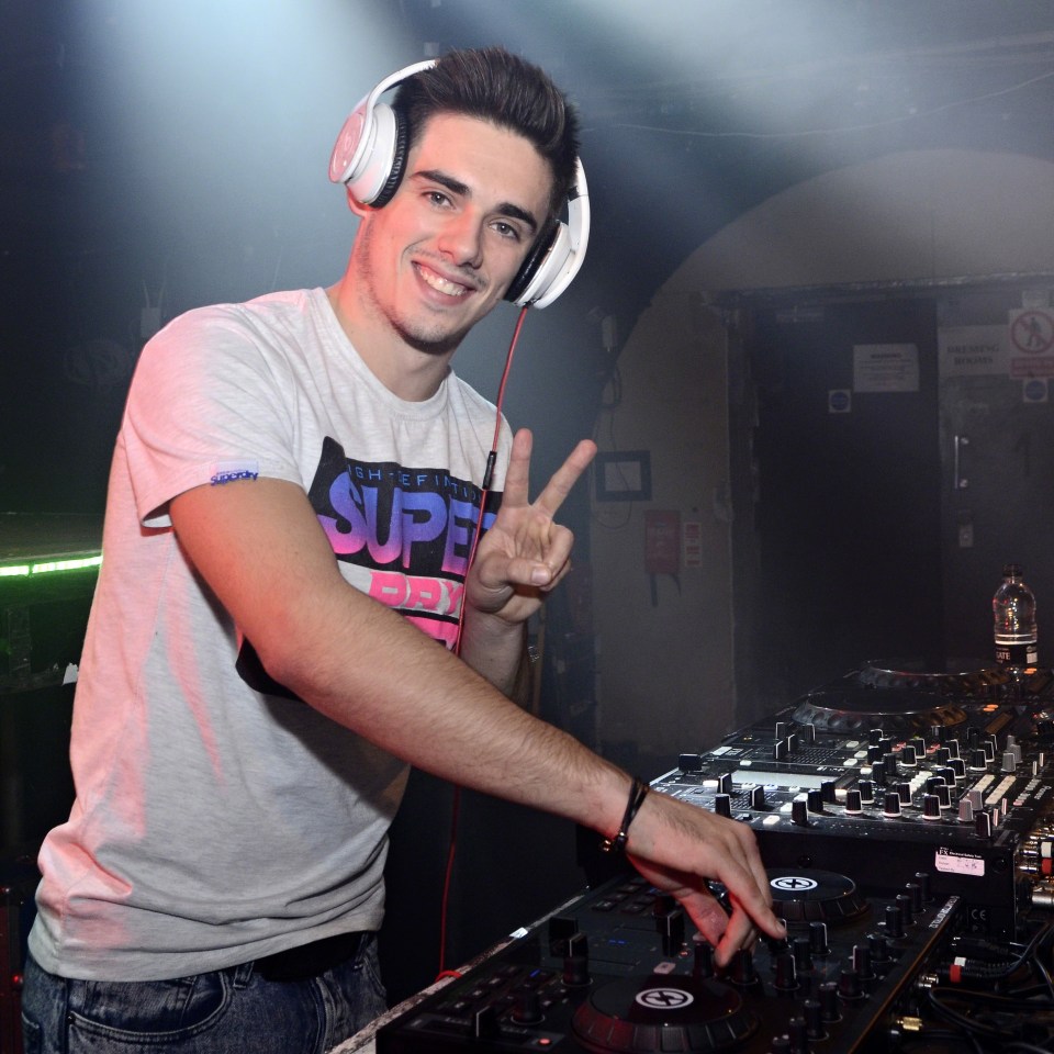  British Olympic diver Chris Mears DJs