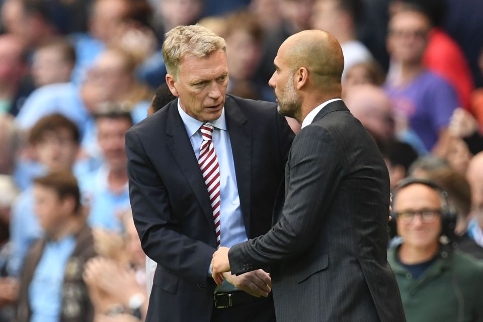  David Moyes shakes hands with Manchester City manager Pep Guardiola