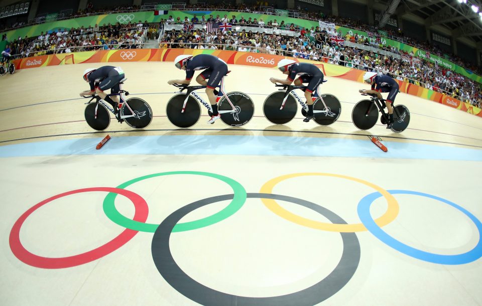  Archibald, Trott, Barker and Rowsell-Shand in full flow during the race