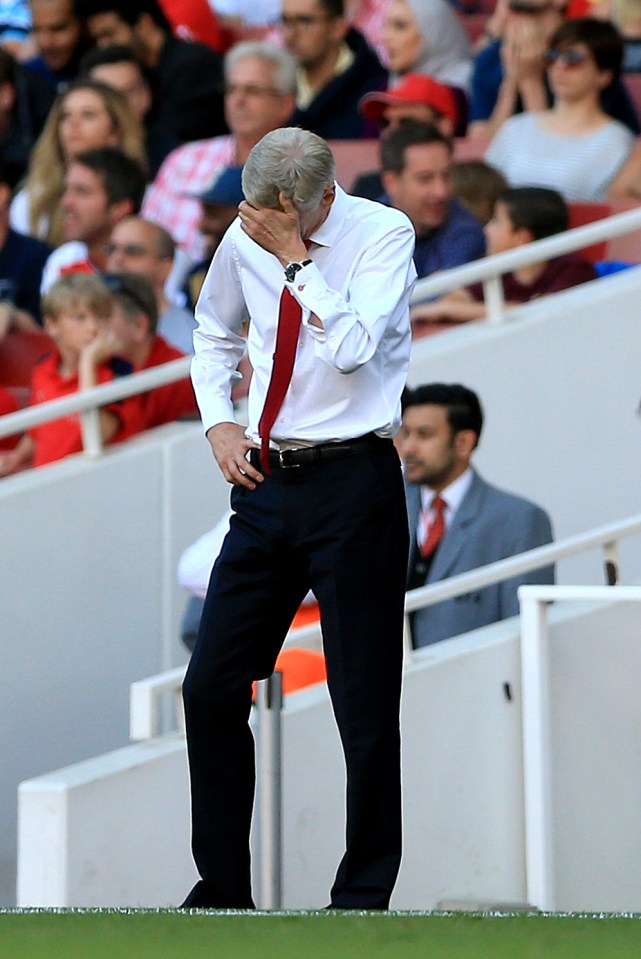  Wenger watched his inexperienced duo get torn apart by Liverpool on Sunday