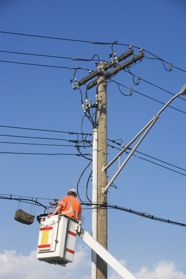  Energy suppliers have been working to get all customers reconnected, but the heatwave is set to continue throughout Monday and into Tuesday