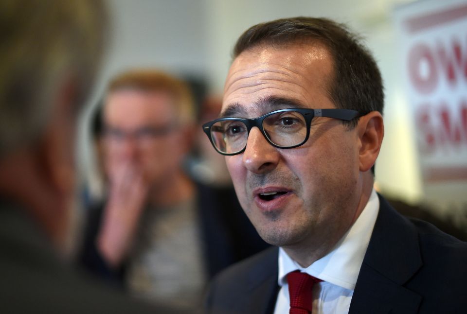  Owen Smith is calling for a dialogue with ISIS