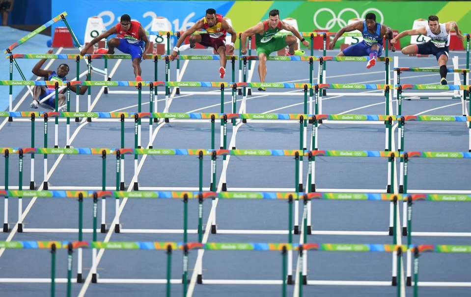  Julmis didn't lift his lead leg high enough and went tumbling through the hurdle