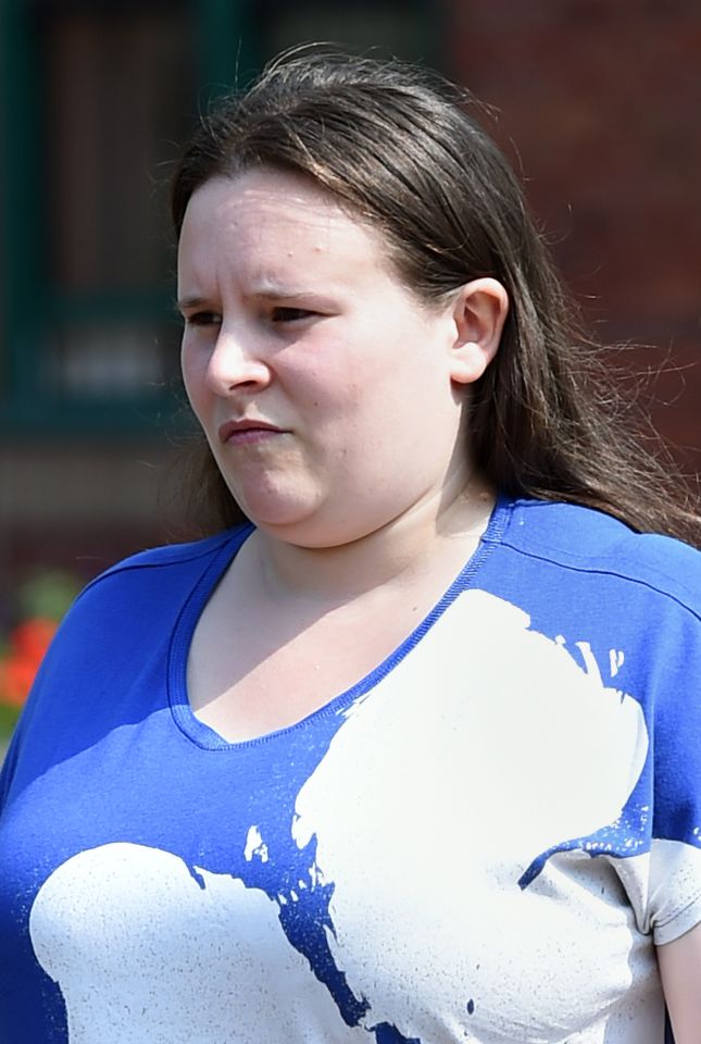  Jennifer Lampe avoided jail after admitting to cutting her snakes' heads off with scissors