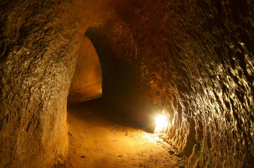 Cu Chi tunnel