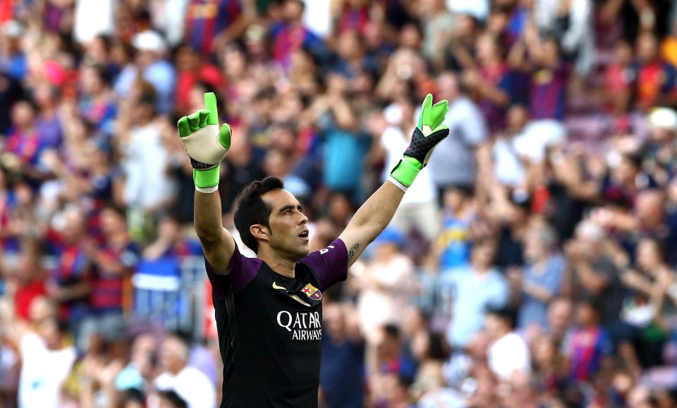  Manchester City-bound Claudio Bravo played his final game for Barcelona