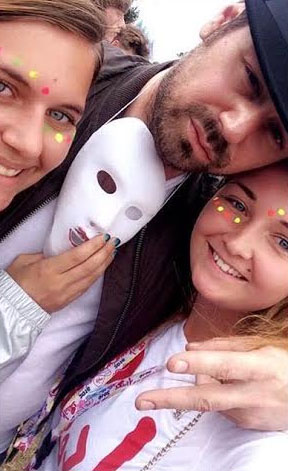  Danny was wearing a mask at V Festival