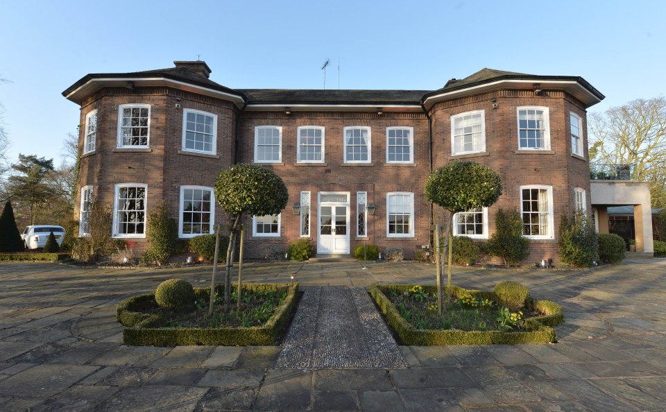 Pop Star Gary Barlow's Former Home Transformed Into A Luxurious Wedding Venue