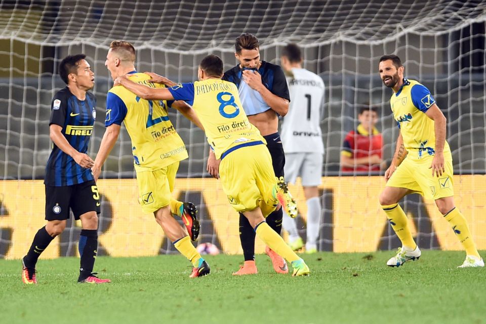  Chievo stunner Inter Milan with 2-0 victory on opening weekend of Serie A season