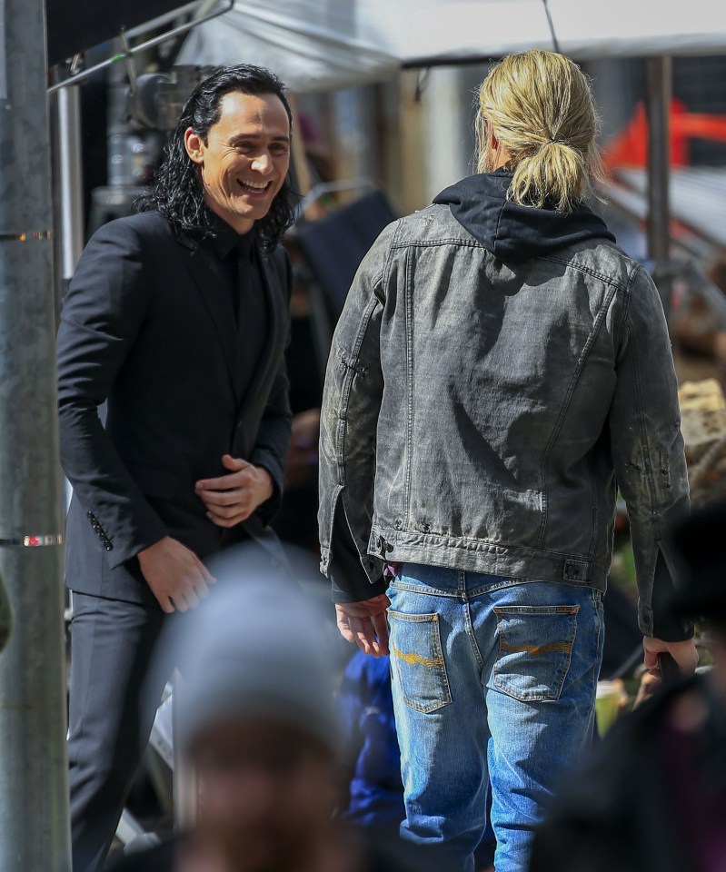 *NO MAIL ONLINE* Chris Hemsworth and Tom Hiddleston shoot scenes for 'Thor: Ragnarok' in Brisbane