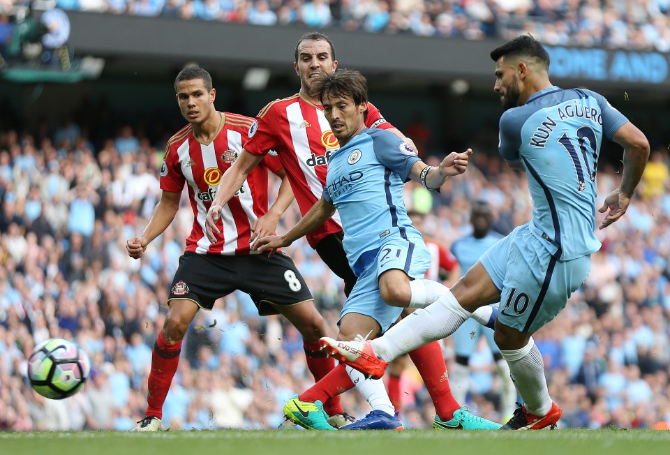  Manchester City striker Sergio Aguero stands at 5ft 8in