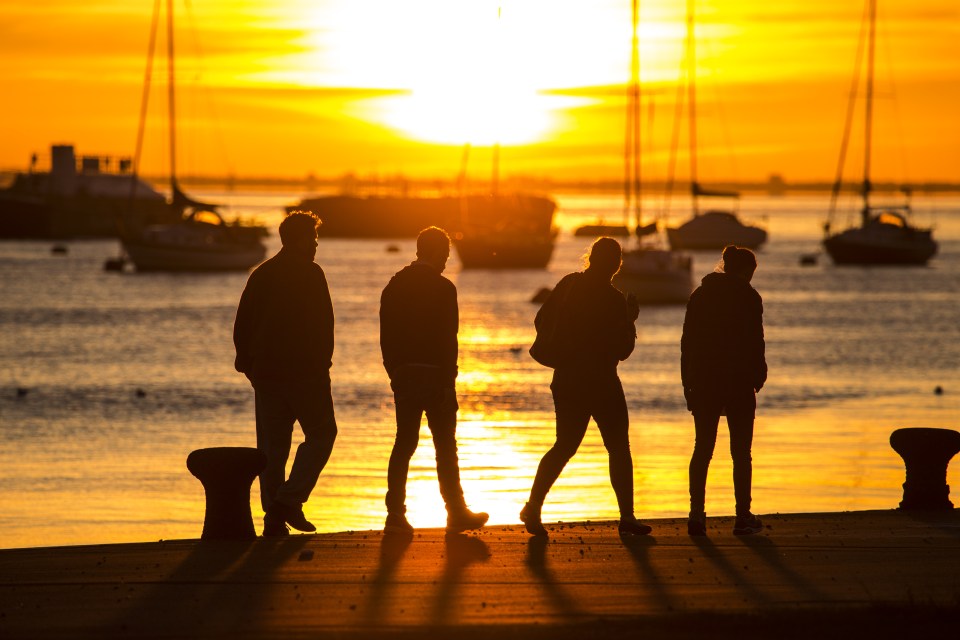  The sun was out early in Gravesend, Kent, as temperatures are expected to reach 29C today