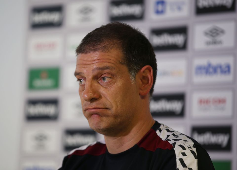  West Ham boss Slaven Bilic wants to add strikers to his squad