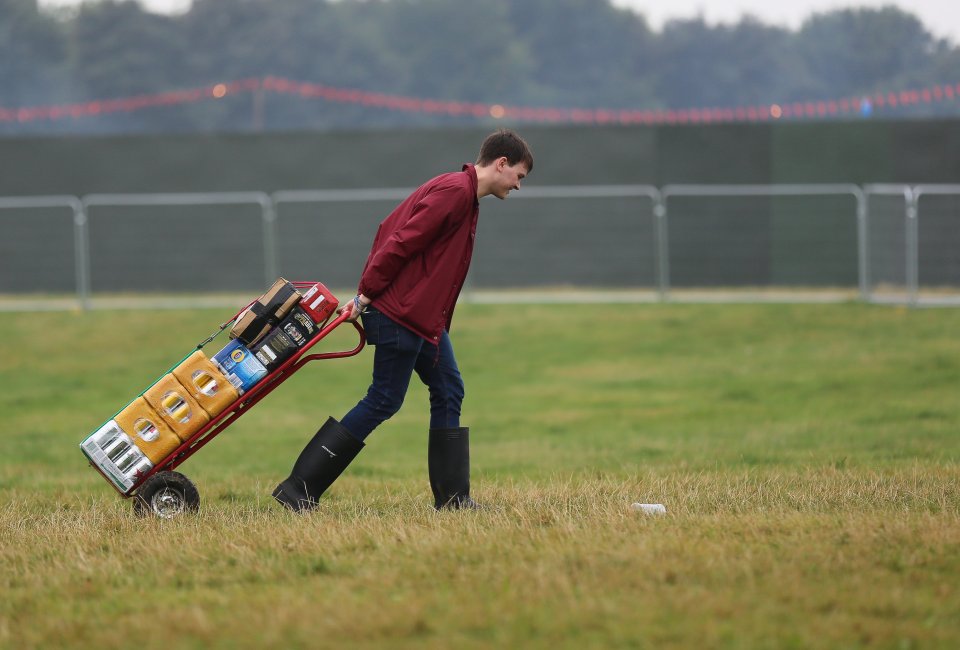  The weather at Leeds is only going to get worse this weekend with a weather warning issued