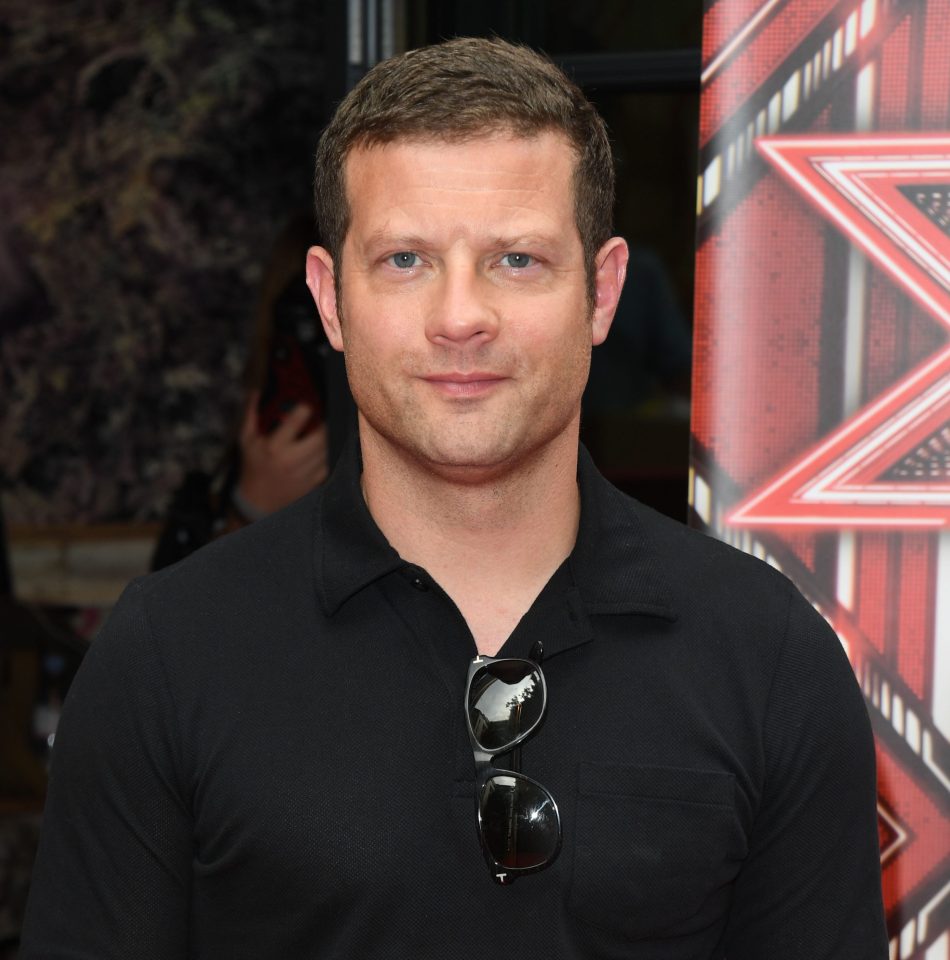  Dermot O'Leary has returned to host the show this year