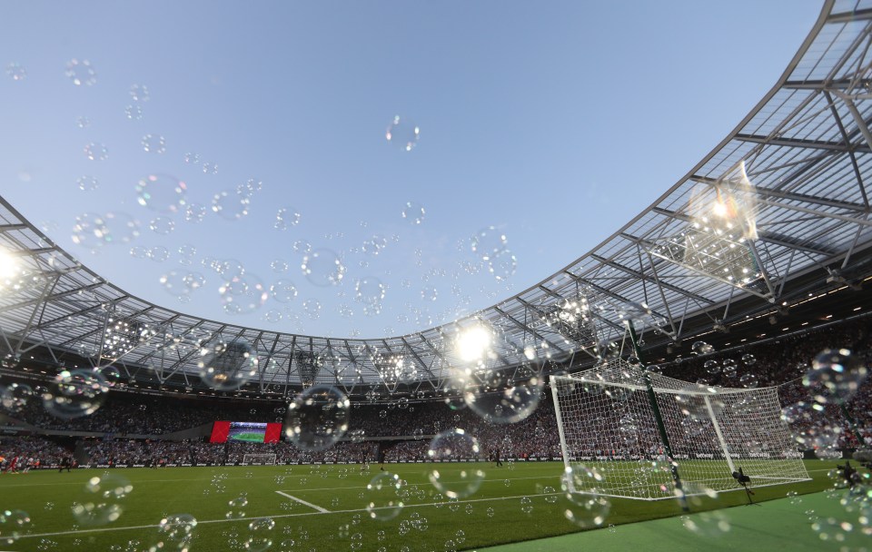  West Ham had a packed night in their new London Stadium but failed to live up to the billing