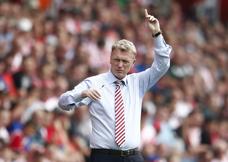  David Moyes is till looking for his first league win as Sunderland boss but gets the clubs first point on the board