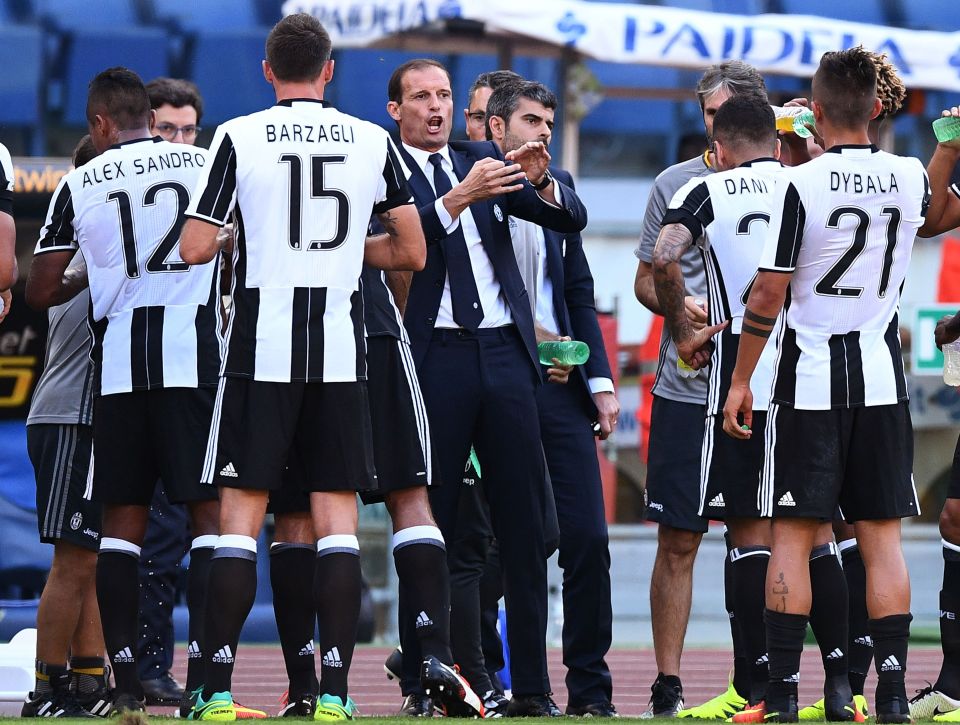 Juventus made it back to back wins with victory at Lazio