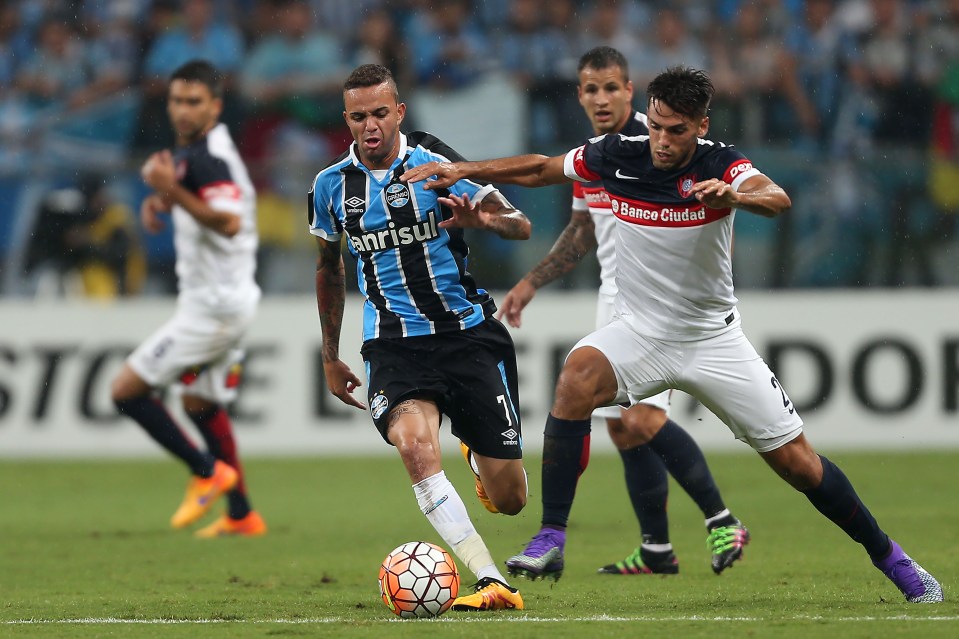  Luan struck 17 times for Gremio last season