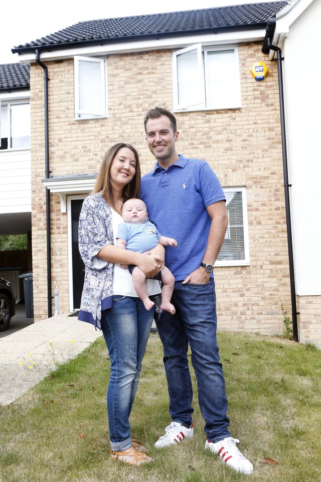  A couple who suffered SIX miscarriages finally have their miracle baby after moving out of their £250,000 house to save up enough money for IVF treatment