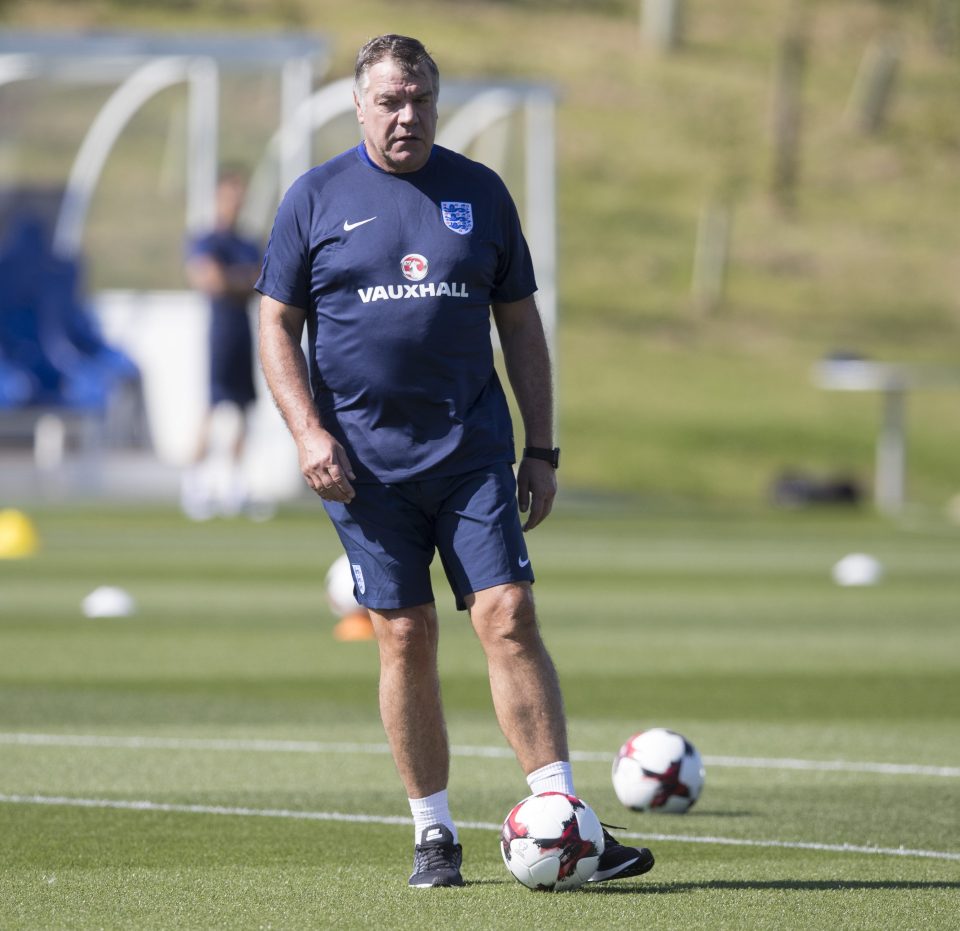  Sam Allardyce will treat Hart right during his time with the Three Lions