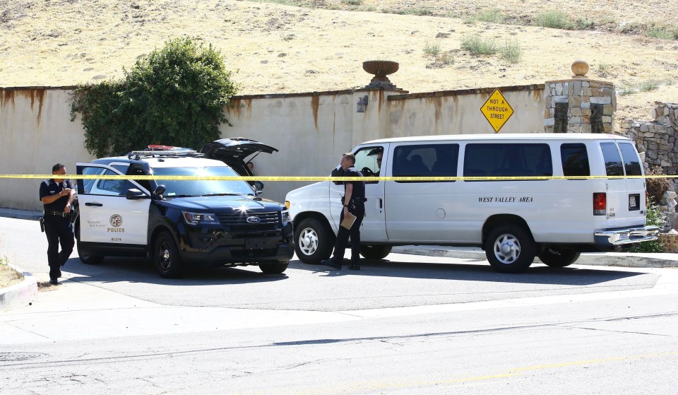 FAMEFLYNET - GV: Police Units Outside The Residence Of Troubled Singer Chris Brown