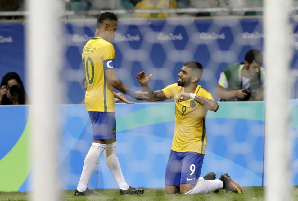  Neymar and Gabriel Barbosa celebrate during 4-0 win over Denmark