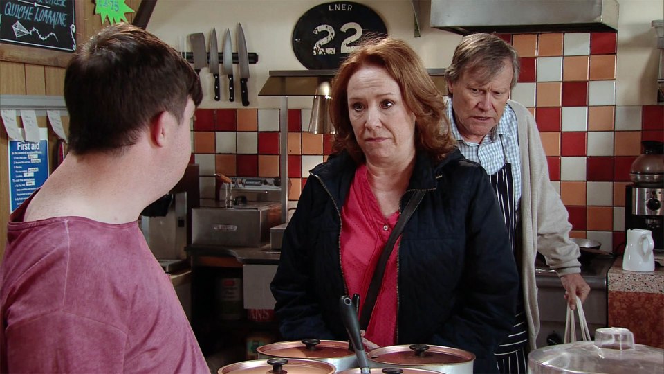  When Alex announces that he’s going to live in Scotland with his mum, Roy is shocked when Cathy does nothing to dissuade him