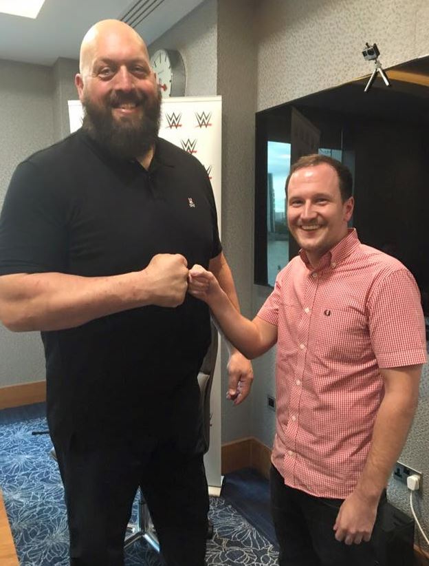  Sun Sport's James Orr 5ft 9, meets the Big Show, 7 ft 0