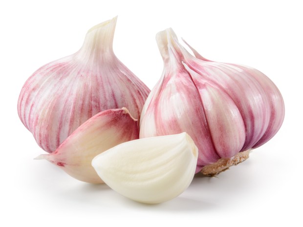 Peeling garlic can be a hassle... but not with this speedy hack